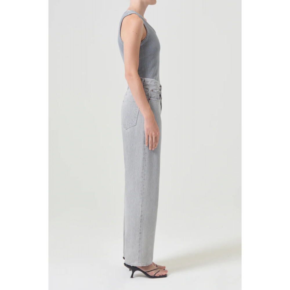Courant Rib Tank