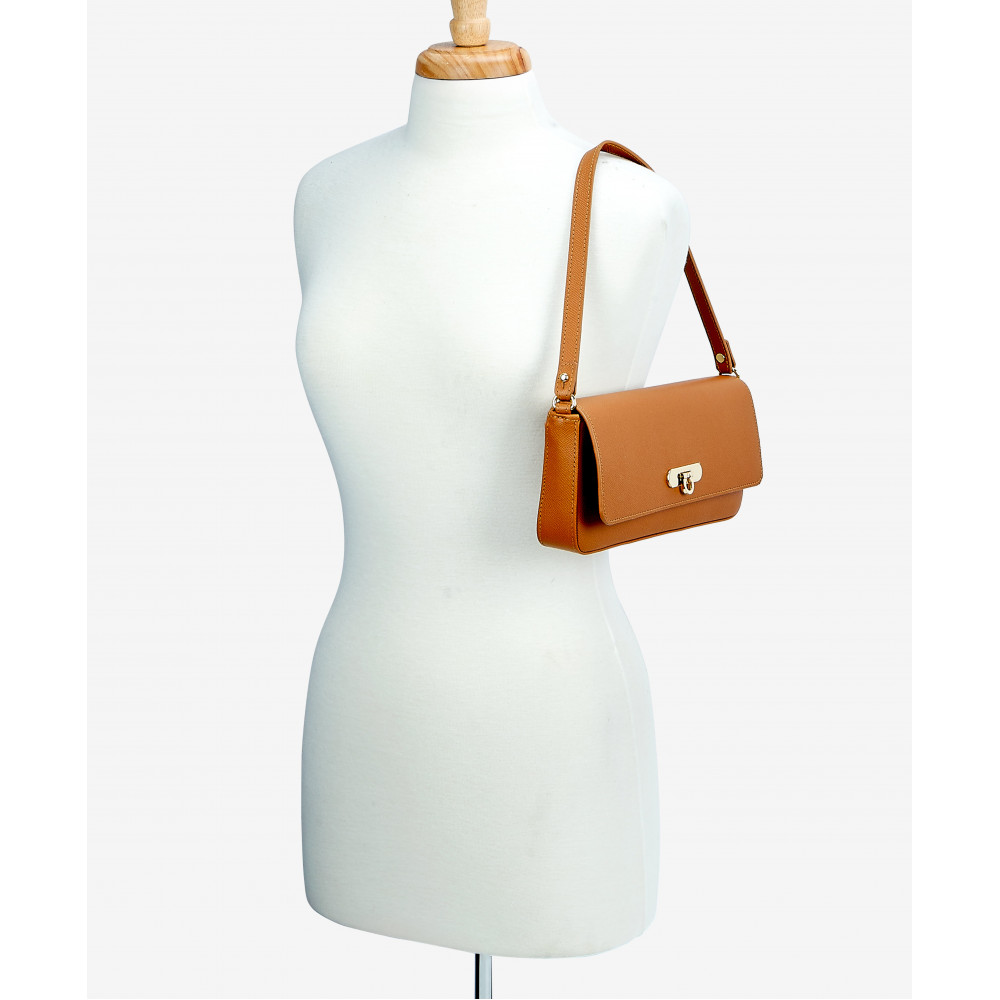 Refrain Estrella Shoulder Bag