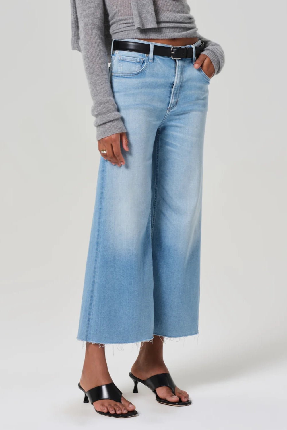 Folio Aura Wide Leg Crop Jean