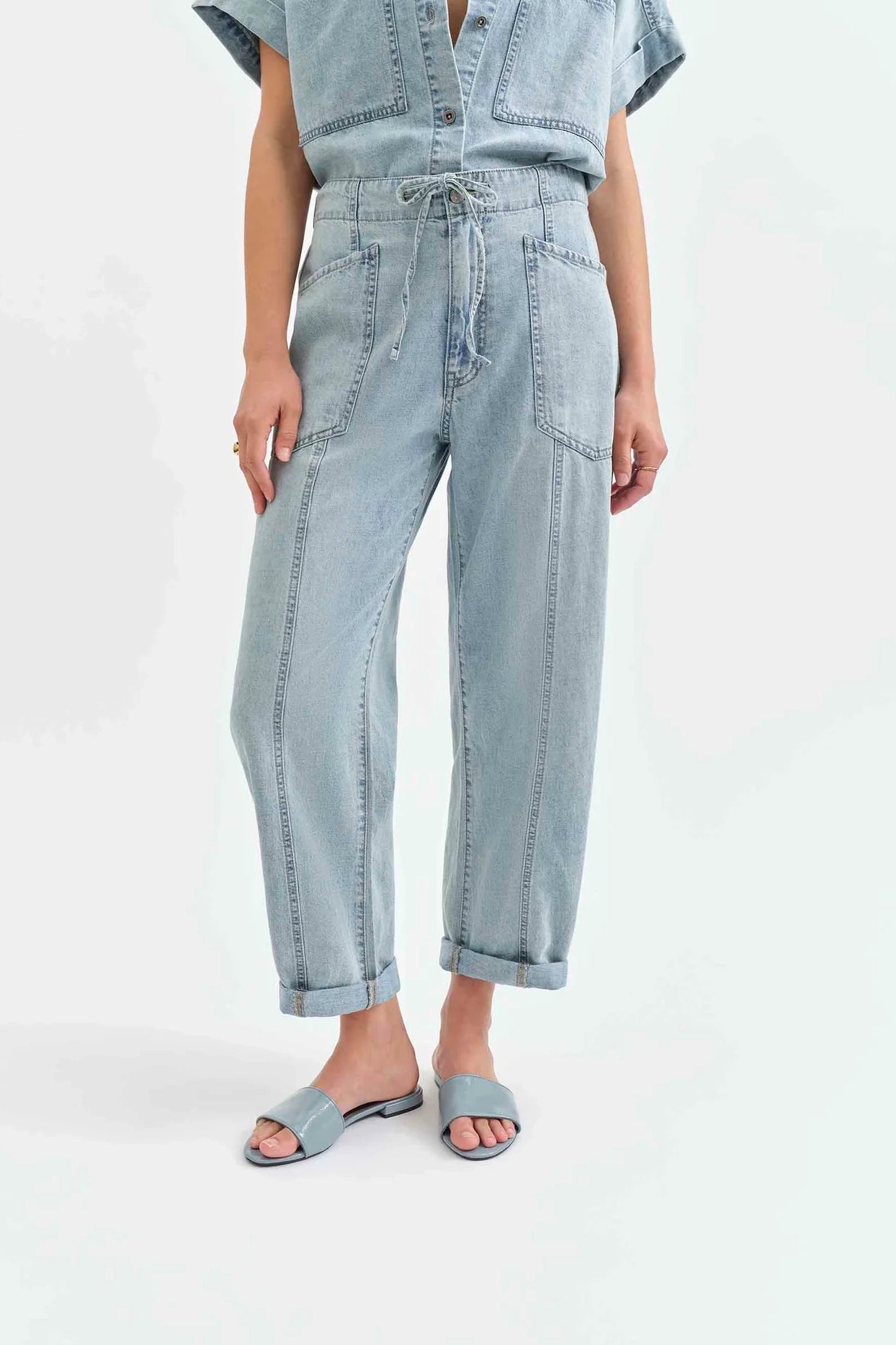 Minuit Dream Drawstring Soft Barrel Leg