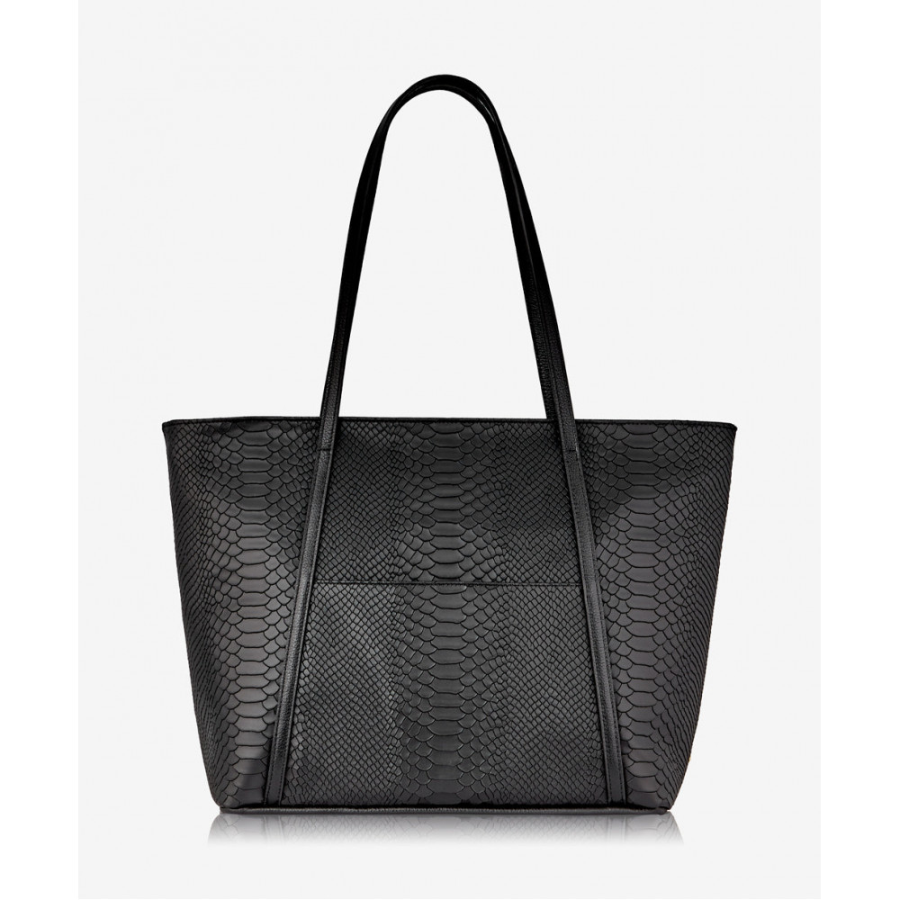 Fina Brise Travel Tote