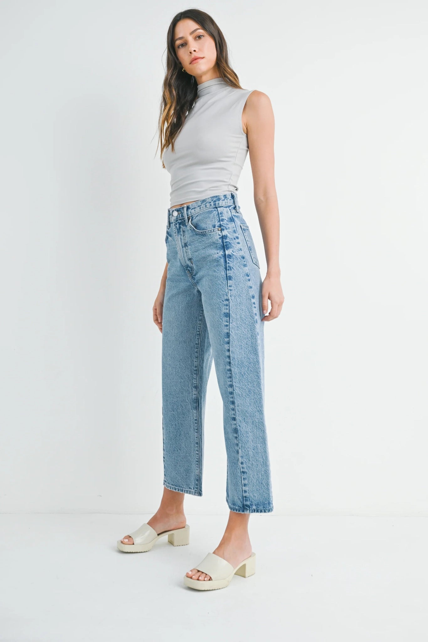 Veiled Symmetry Twist Jean