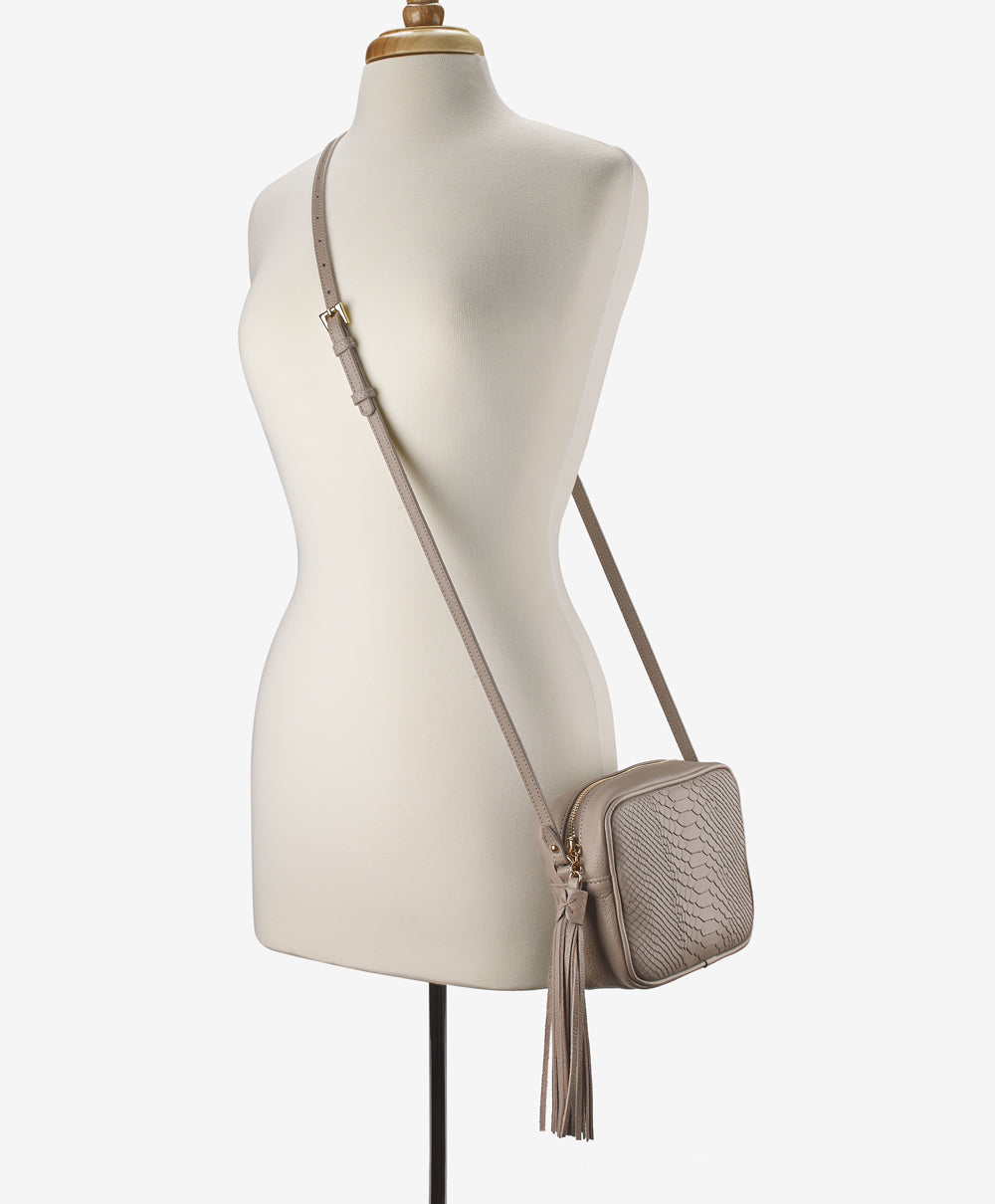 Ivy Mode Crossbody