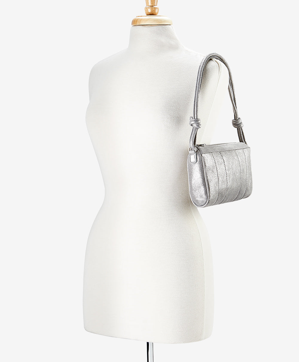 Majestad Brise Shoulder Bag