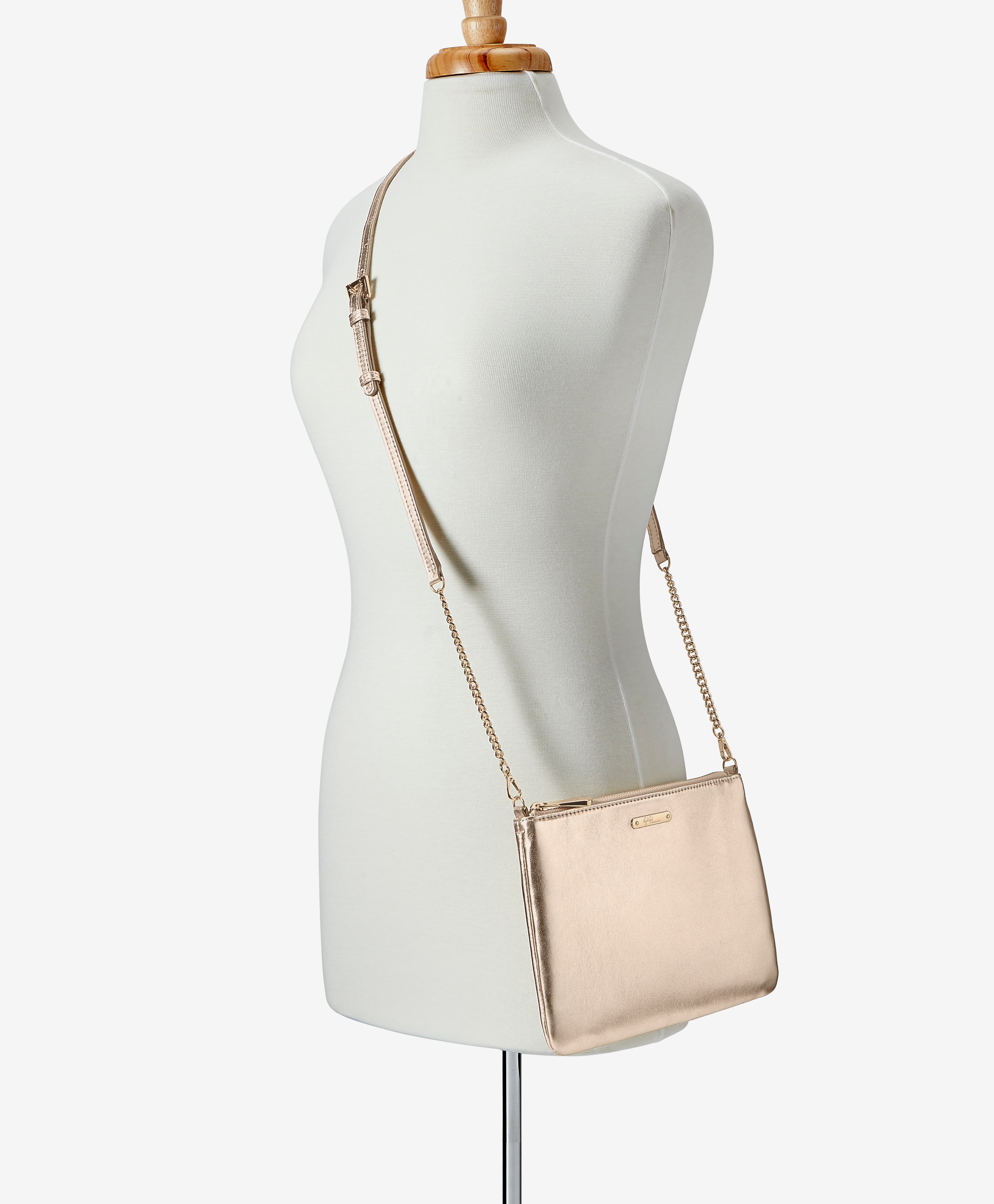 Envie Crossbody