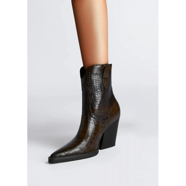 Vibe Boots