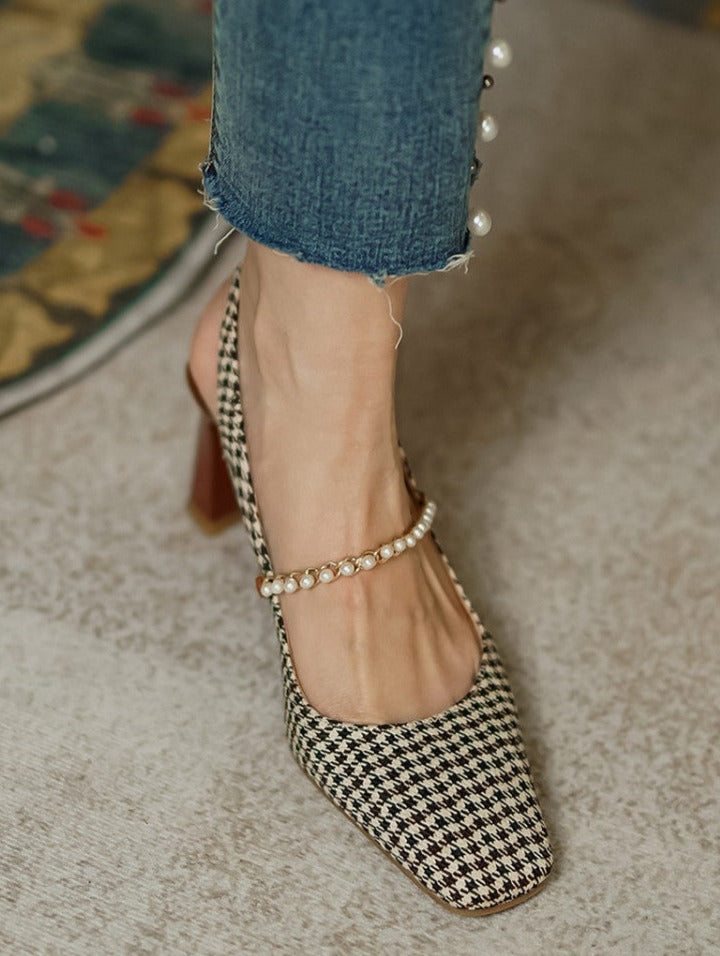 Elite Pearl Vintage Heels